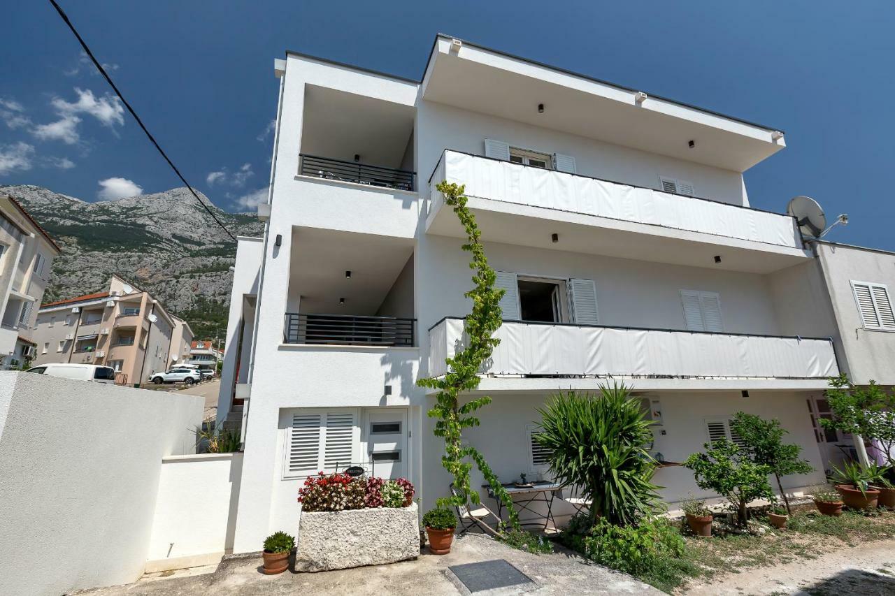 Apartman For 4 - Lovreta Макарська Екстер'єр фото